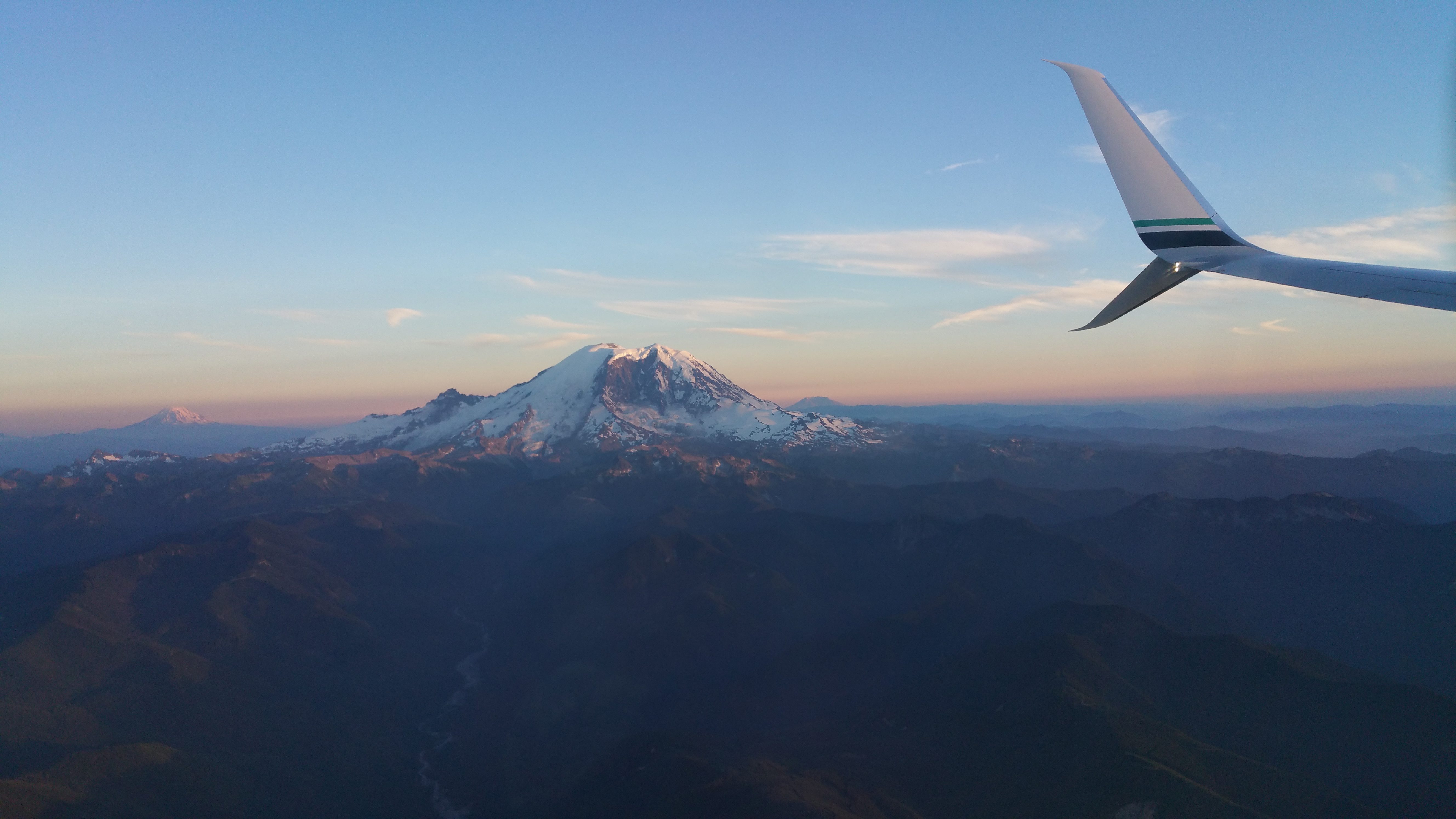 Mt. Rainier on final approach to SEATAC